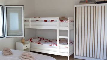 2 habitaciones, wifi gratis y ropa de cama