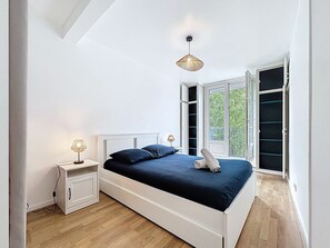 2 habitaciones, tabla de planchar con plancha y wifi gratis 