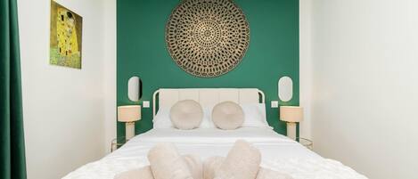 1 camera, ferro/asse da stiro, accesso a Internet, lenzuola