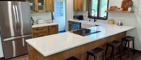 Microwave, oven, stovetop, dishwasher