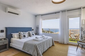 4 habitaciones, tabla de planchar con plancha y wifi gratis 