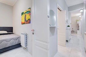 2 quartos, ferros/tábuas de passar roupa, Wi-Fi, roupa de cama