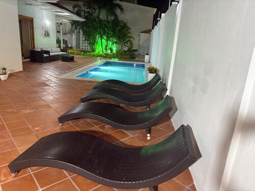 SKY HOUSE ZONA EXCLUSIVA CIELO MAR - PRIVATE POOL