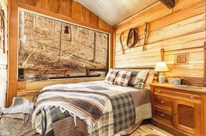 Cabin, Mountain View | Free WiFi