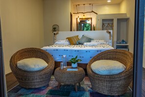 高級小屋 | 迷你吧、免費 Wi-Fi、床單