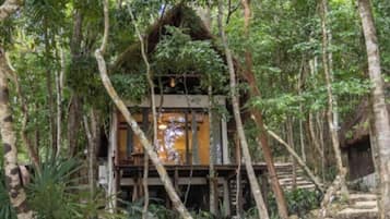 Hytte – superior | Minibar, wi-fi (inkludert) og sengetøy