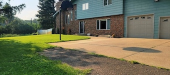 Dakota Lodge