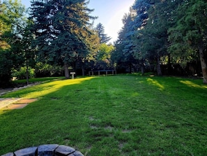Property grounds - Dakota Lodge (Dickinson)