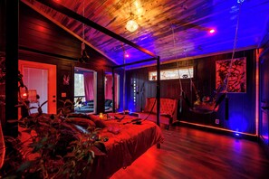 2 chambres, fer et planche à repasser, Wi-Fi gratuit, draps fournis