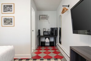 Phòng đơn tiện nghi đơn giản | Nội thất