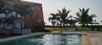 Oceanfront duplex in Zorritos with A/C, terrace, 4BR, next to Casa Andina.