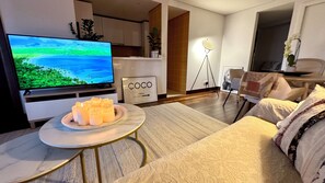 Iron/ironing board, WiFi, bed sheets - Ocean front condo with hotel amenities in Cascais (Cascais)