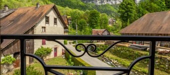 LA RIVIERE - SAINT PIERRE D'ENTREMONT