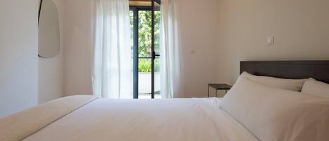 1 sovrum, strykjärn/strykbräda, wi-fi och sängkläder