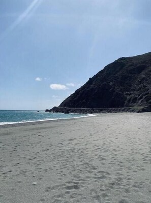 Beach - Heart of Targha (targha)