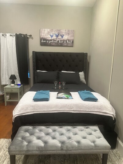 Charming 1-bedroom apartment with AC, fitness room in wonderful Baltimore