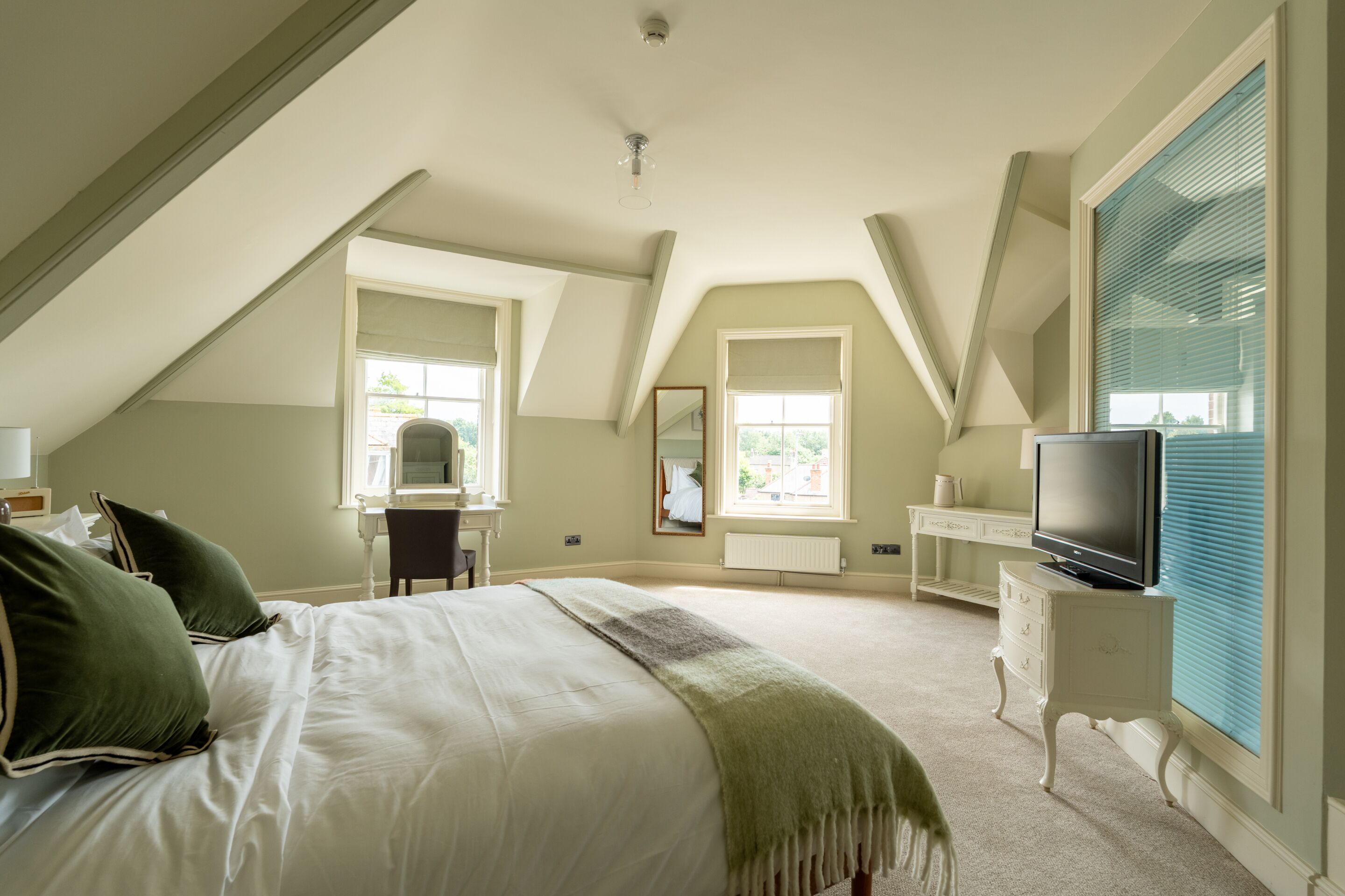 高級雙人房, 獨立浴室 | 遮光窗簾/窗簾、熨斗/熨衫板、免費 Wi-Fi