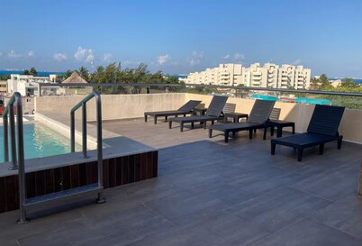 Lovely 2-bedroom Suite