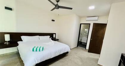Lovely 2-bedroom Suite