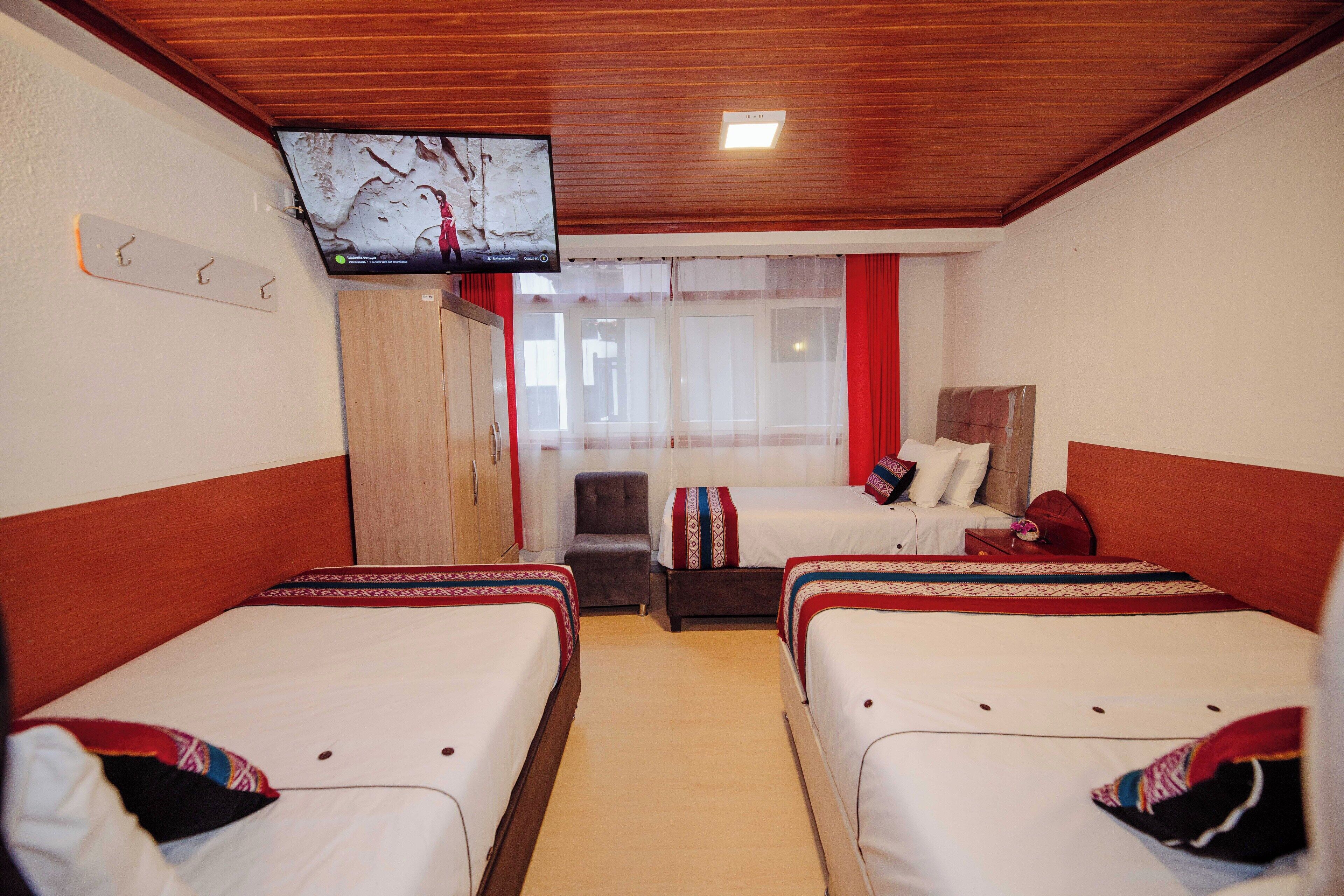 Family Triple Room, City View