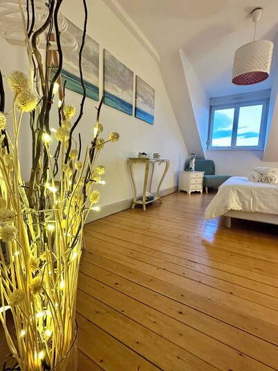 Vintage Loft • 155 m² • 4 bedrooms • Parking, Netflix, Ultra-fast fiber Wifi