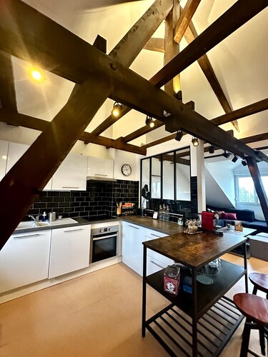 Loft vintage • spacieux 155 m² • 4 chambres • Parking, Netflix, Wifi Fibre