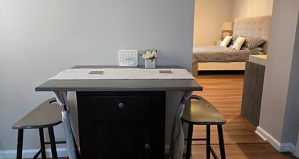 Sallie Cozy Burrow Guest House 20 minutes from Atlantic City