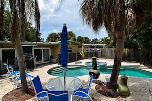 Outdoor pool - 4BR Spacious Paradise (Siesta Key)