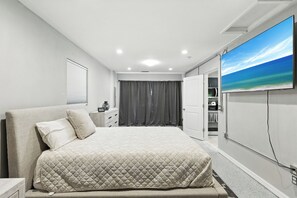 Apartment, Nichtraucher, eigener Pool | Bügeleisen/Bügelbrett