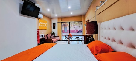 1 bedroom, internet, bed sheets. Suite 607 Ciudad Jardín, San Miguel
