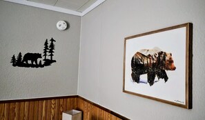 Deluxe Double Room, Non Smoking, Pets Allowed | Individually decorated, free WiFi, bed sheets