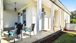 Terrace/patio - Single-Story Home in Gated Maravilla • Walk to Private Beach • Sleeps 9 (Miramar Beach)