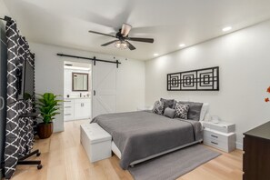 3 soverom, strykejern/-brett, wi-fi (inkludert) og sengetøy