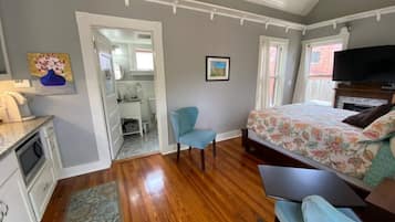 1 dormitorio, escritorio, wifi gratis y ropa de cama