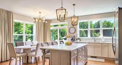 Pisgah Poolside Peaks Retreat | Mountain Views + Private Pool | Near Asheville