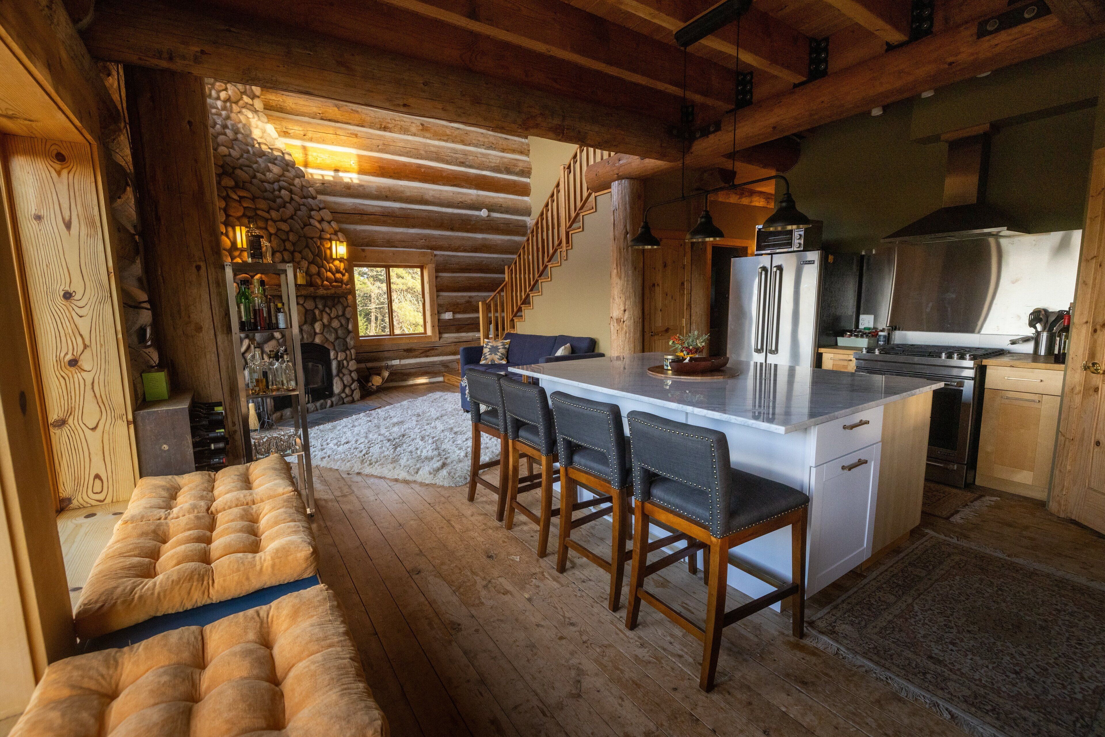 Smart-tv en een open haard