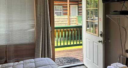 Kukak Bay Courtyard Room, Homer Floatplane Lodge