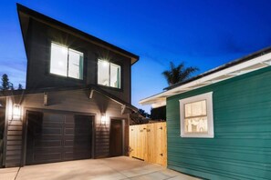Exterior - Chic & Cozy 2BR Home Walkable Central Spot (San Diego)