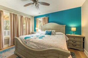 14 bedrooms, free WiFi, bed sheets - Angels' Abode - Corolla Village, 900 Ft to Beach Access, Elevator, Pool, Tiki Bar, Pool Table (Corolla)