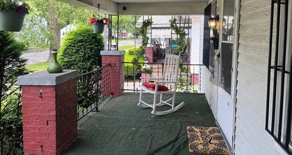 Modern 3BR + 2 Living Rooms • Stylish & Spacious House in Central Decatur