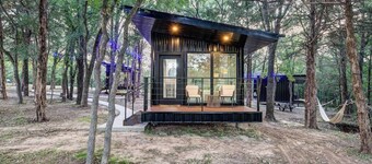 The Red Bird | Treehouse Stay + Pickleball Court
