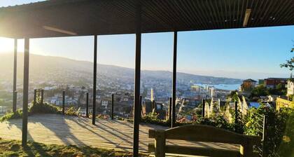 7P-Charming 3-bedroom apartment with AC, fitness room in vibrant Valparaíso