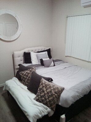 1 bedroom, iron/ironing board, WiFi, bed sheets