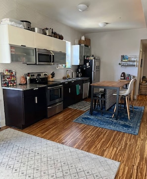 Microwave, stovetop, dishwasher
