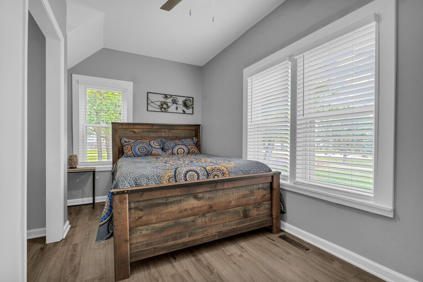 4 bedrooms, free WiFi, bed sheets