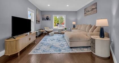 Lighthouse Landing–Secluded Comfort in Marine City