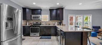 Lighthouse Landing–Secluded Comfort in Marine City