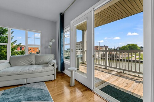 Beachy Blues by the Black River