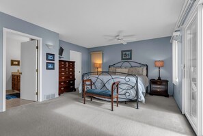 3 bedrooms, iron/ironing board, travel crib, WiFi