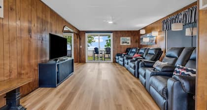 Knot a Care - Lakefront Living with Great Views!